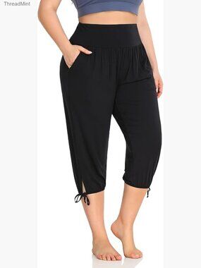 Plus Size Yoga Capri Joggers with Pockets High Rise Relaxed Fit